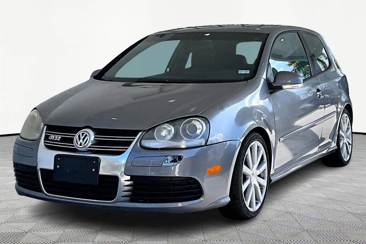 Used 2008 Volkswagen R32 AWD/4WD image 1