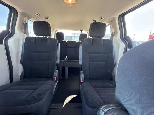 Used 2019 Dodge Grand Caravan SE w/ UConnect Hands-Free Group FWD image 20
