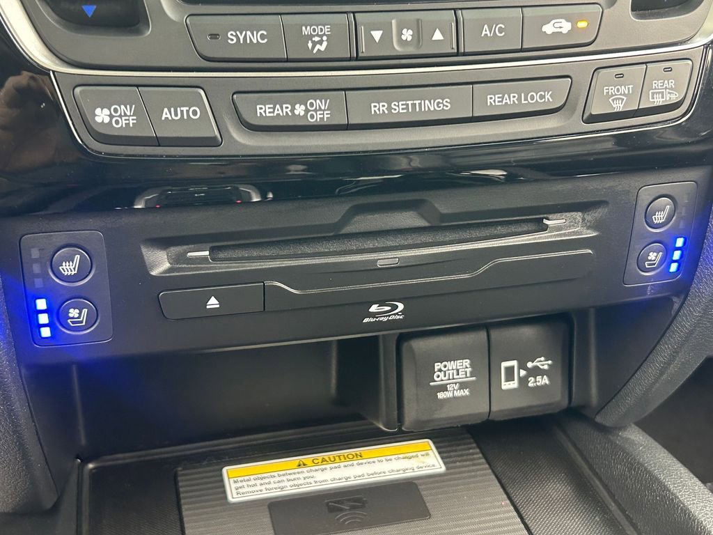 Used 2022 Honda Pilot Black Edition image 23