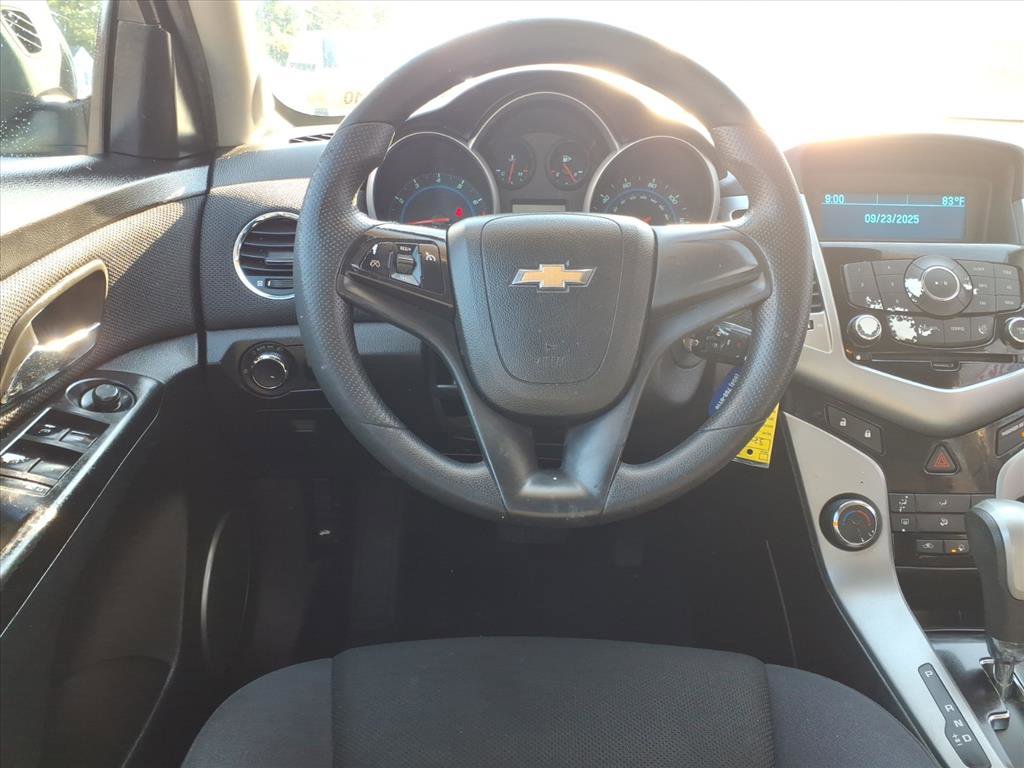 Used 2012 Chevrolet Cruze LT FWD image 5