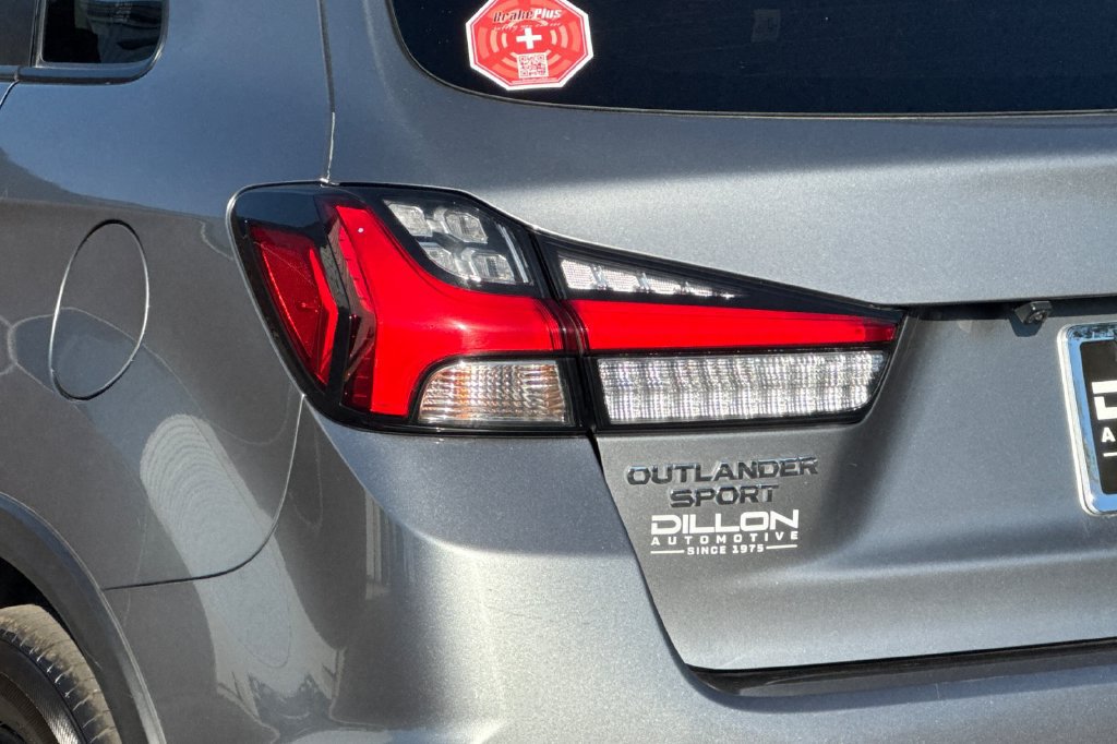 Used 2025 Mitsubishi Outlander Sport LE AWD/4WD image 9