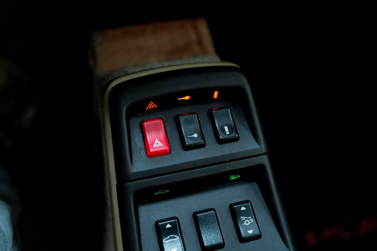 Used 1998 Porsche 911 Carrera 4S image 58