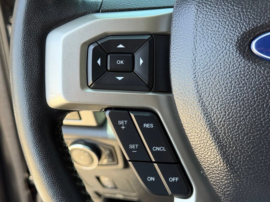 Used 2021 Ford F250 Lariat w/ Lariat Value Package AWD/4WD image 18