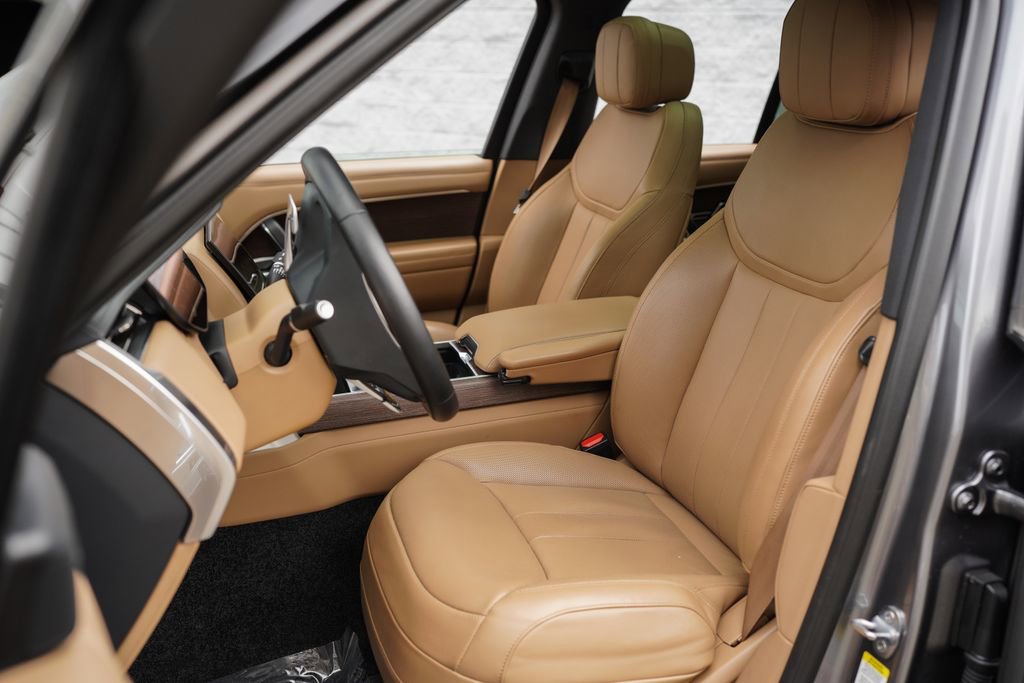 Used 2023 Land Rover Range Rover SE image 23