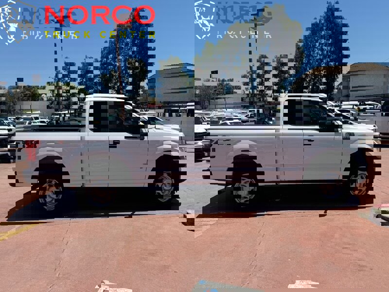 Used 2015 Ford F150 XL w/ Equipment Group 101A Mid image 1