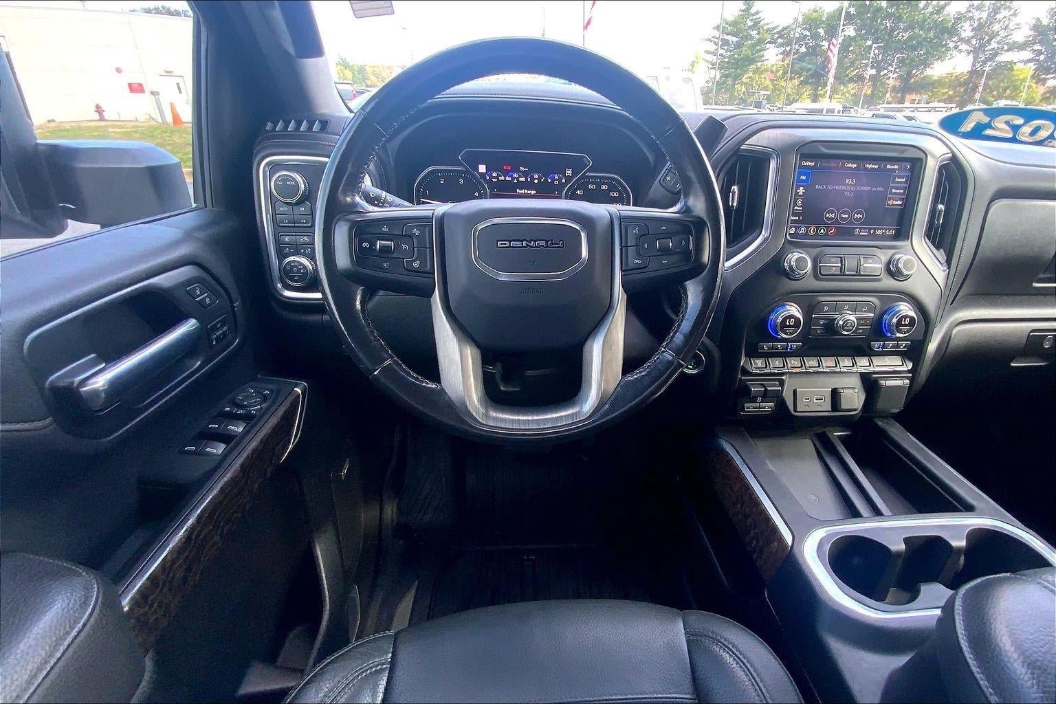 Used 2021 GMC Sierra 2500 Denali w/ Denali Ultimate Package AWD/4WD image 5