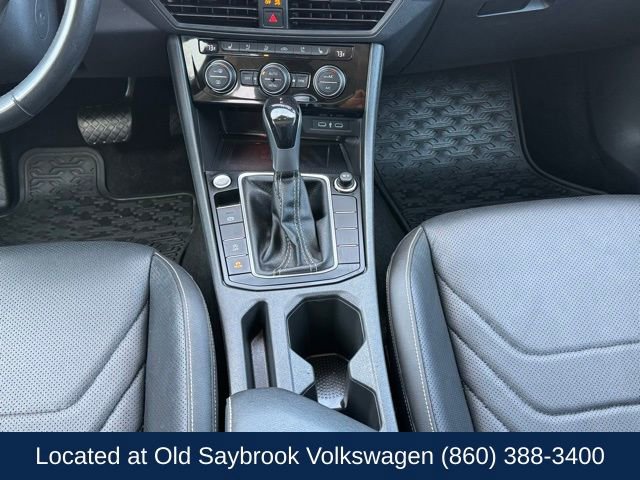 Used 2024 Volkswagen Jetta SEL image 16