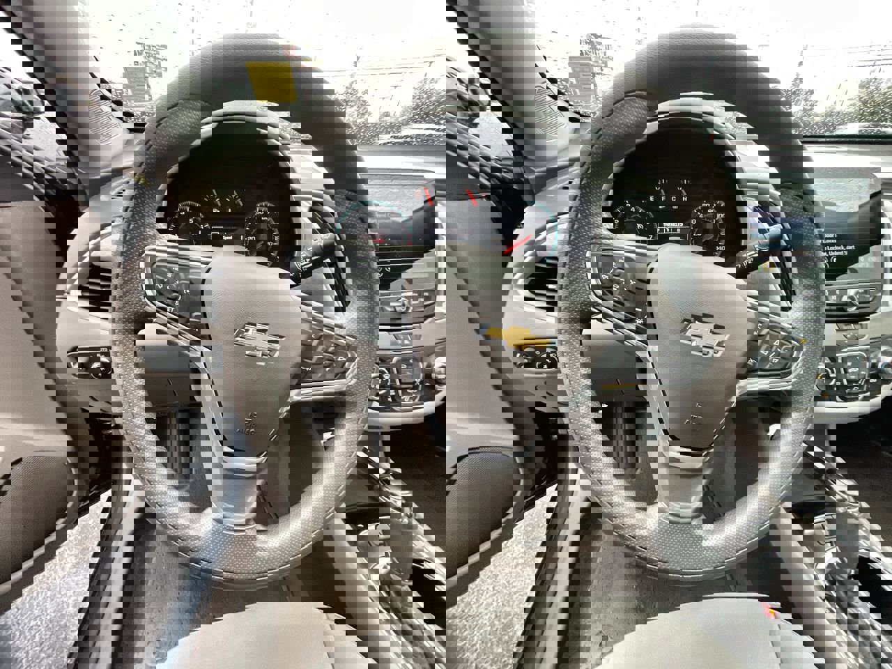 Used 2020 Chevrolet Malibu LS w/ Driver Confidence Package II image 11