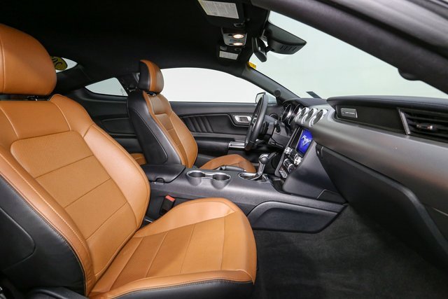 Used 2022 Ford Mustang GT Premium image 15