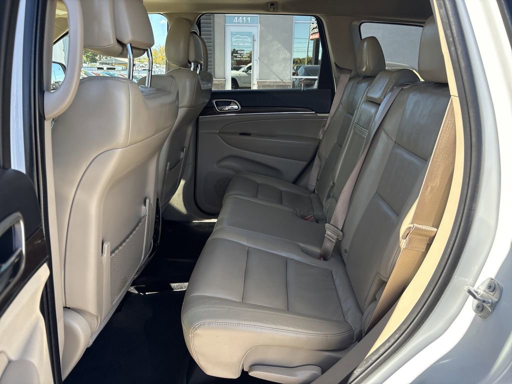 Used 2017 Jeep Grand Cherokee Limited image 27