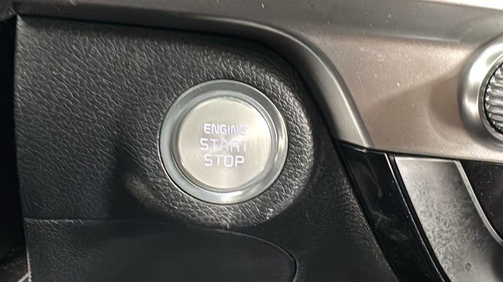 Used 2025 Kia Telluride S image 25