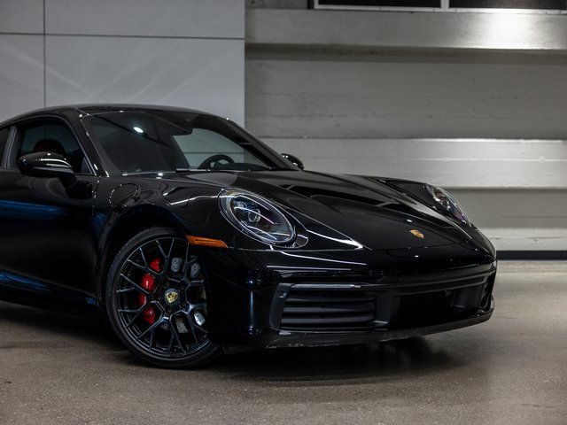 Used 2024 Porsche 911 Carrera 4S image 16