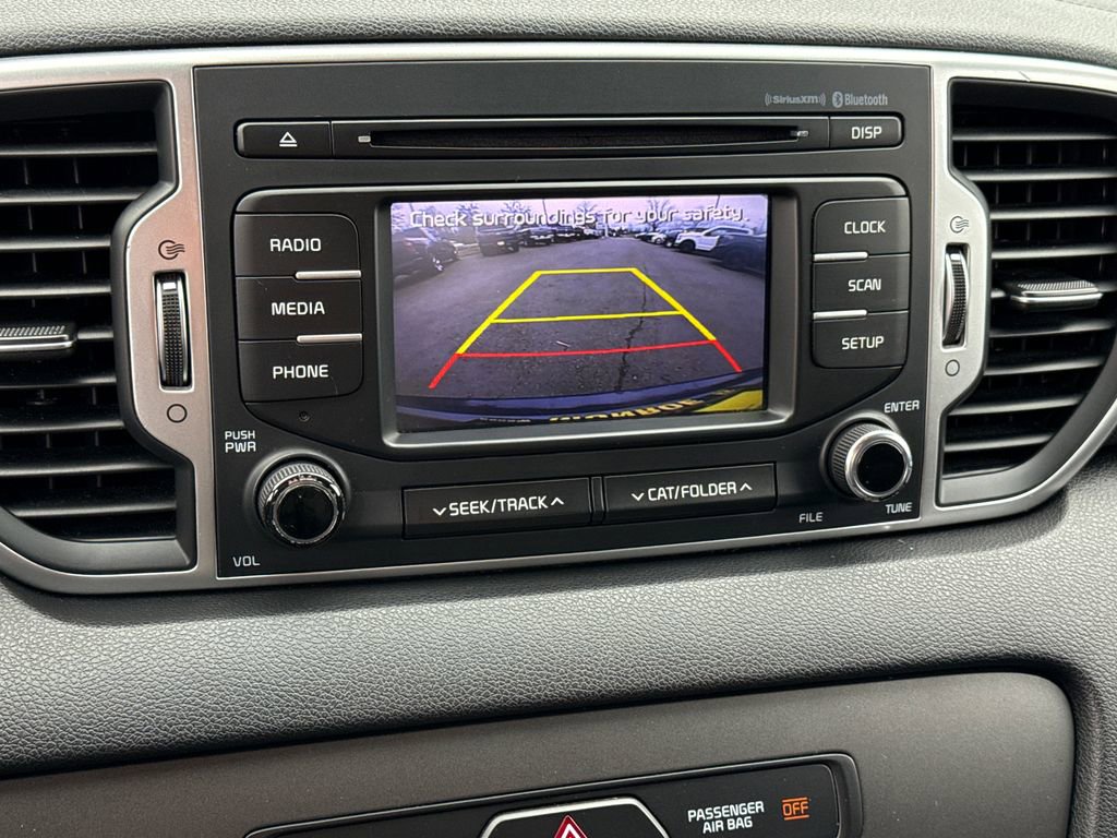 Used 2017 Kia Sportage LX image 28
