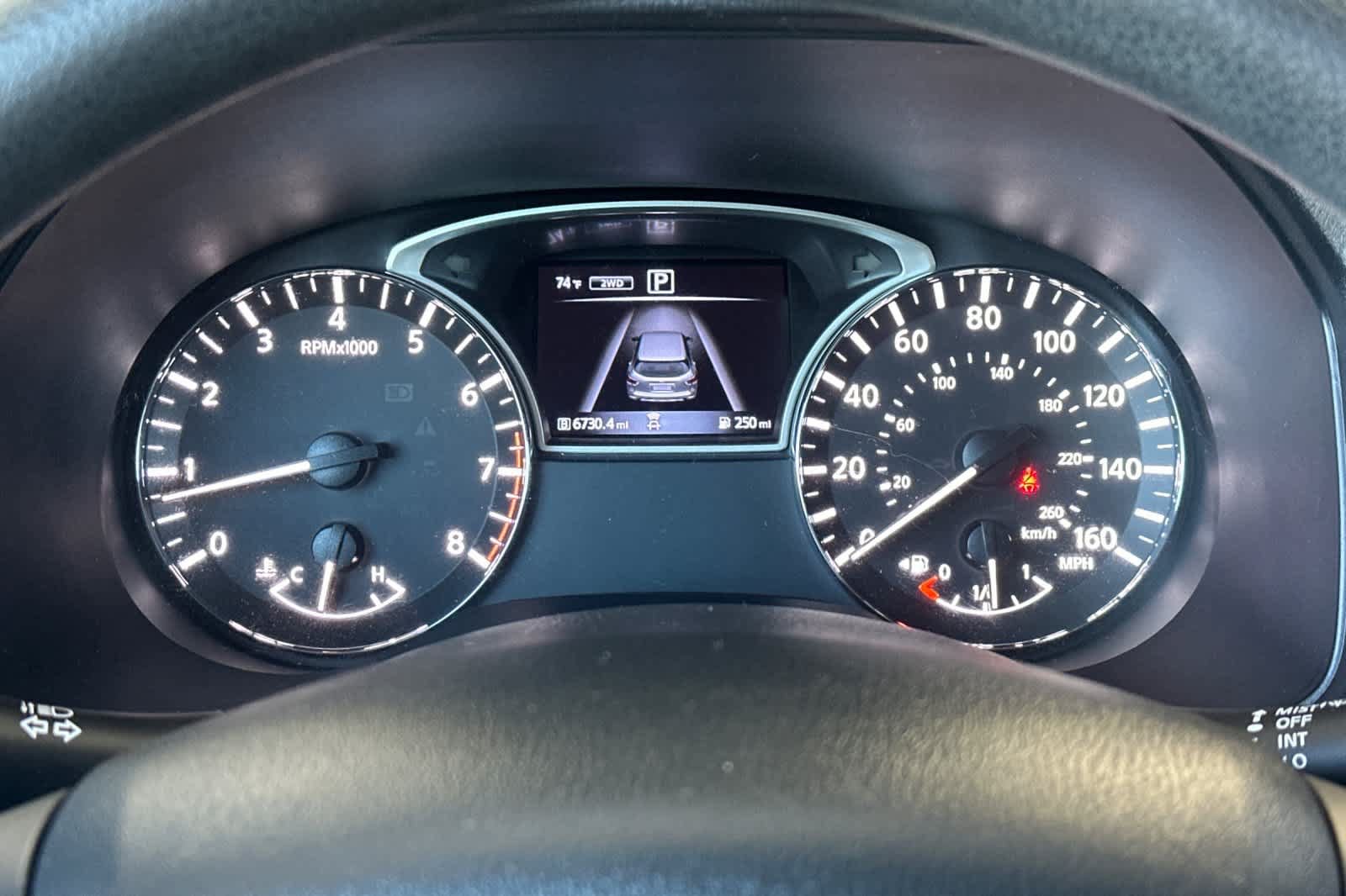 Used 2020 Nissan Pathfinder S AWD/4WD image 25