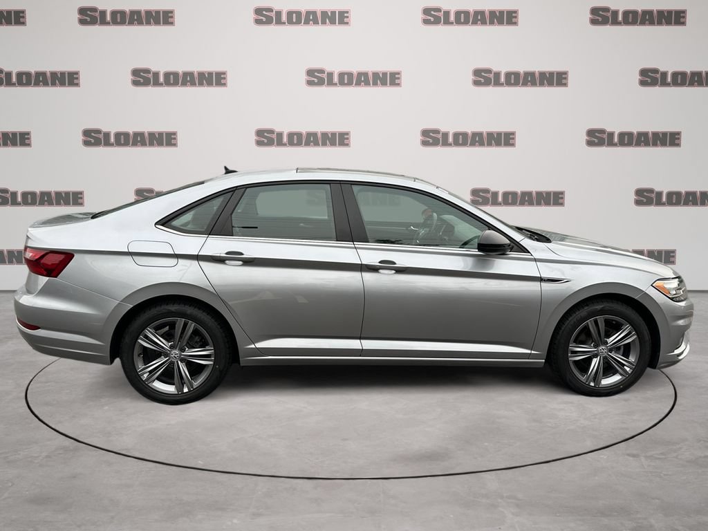 Used 2020 Volkswagen Jetta R-Line w/ R-Line Cold Weather Package FWD image 6
