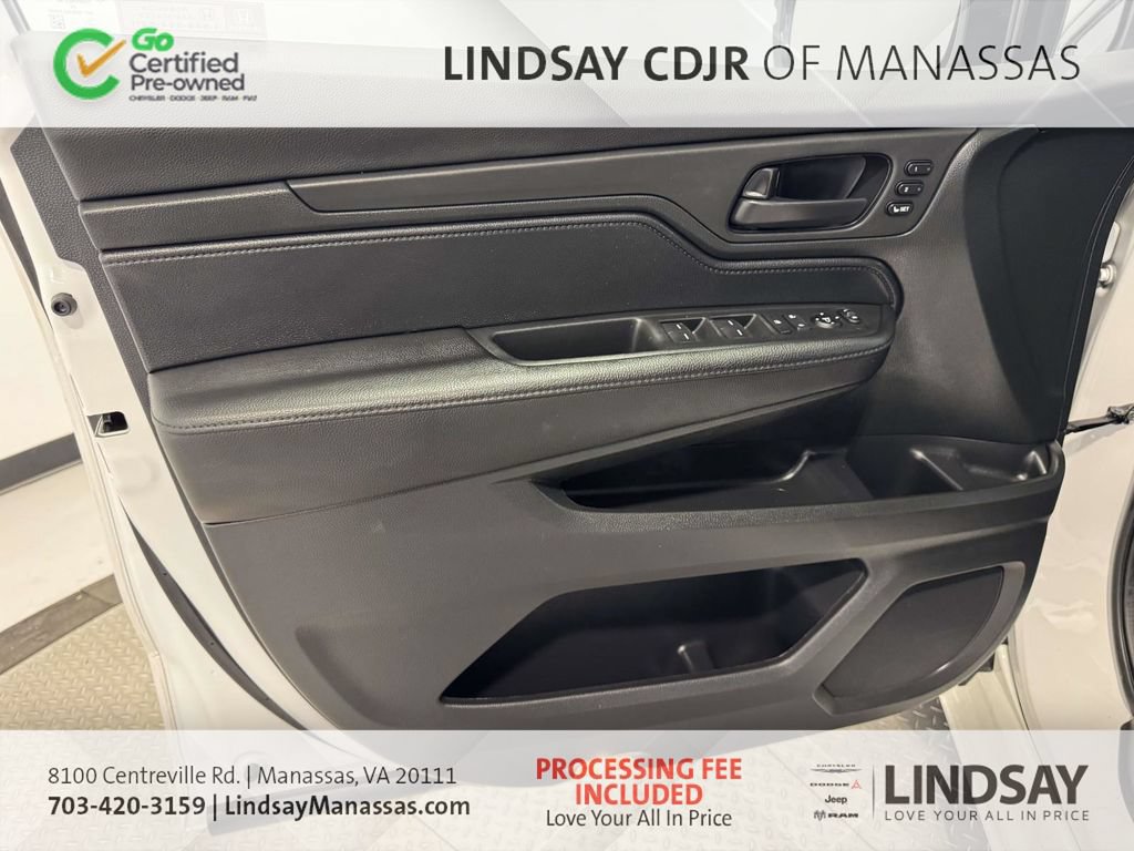 Used 2023 Honda Odyssey Sport image 16
