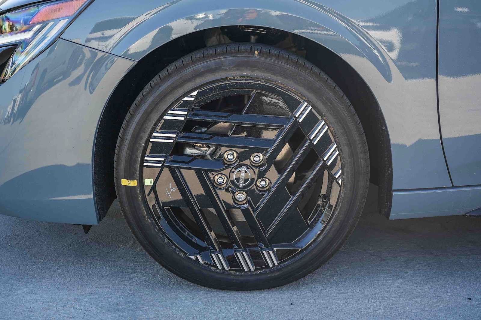 New 2027 Nissan Sentra SR FWD image 11
