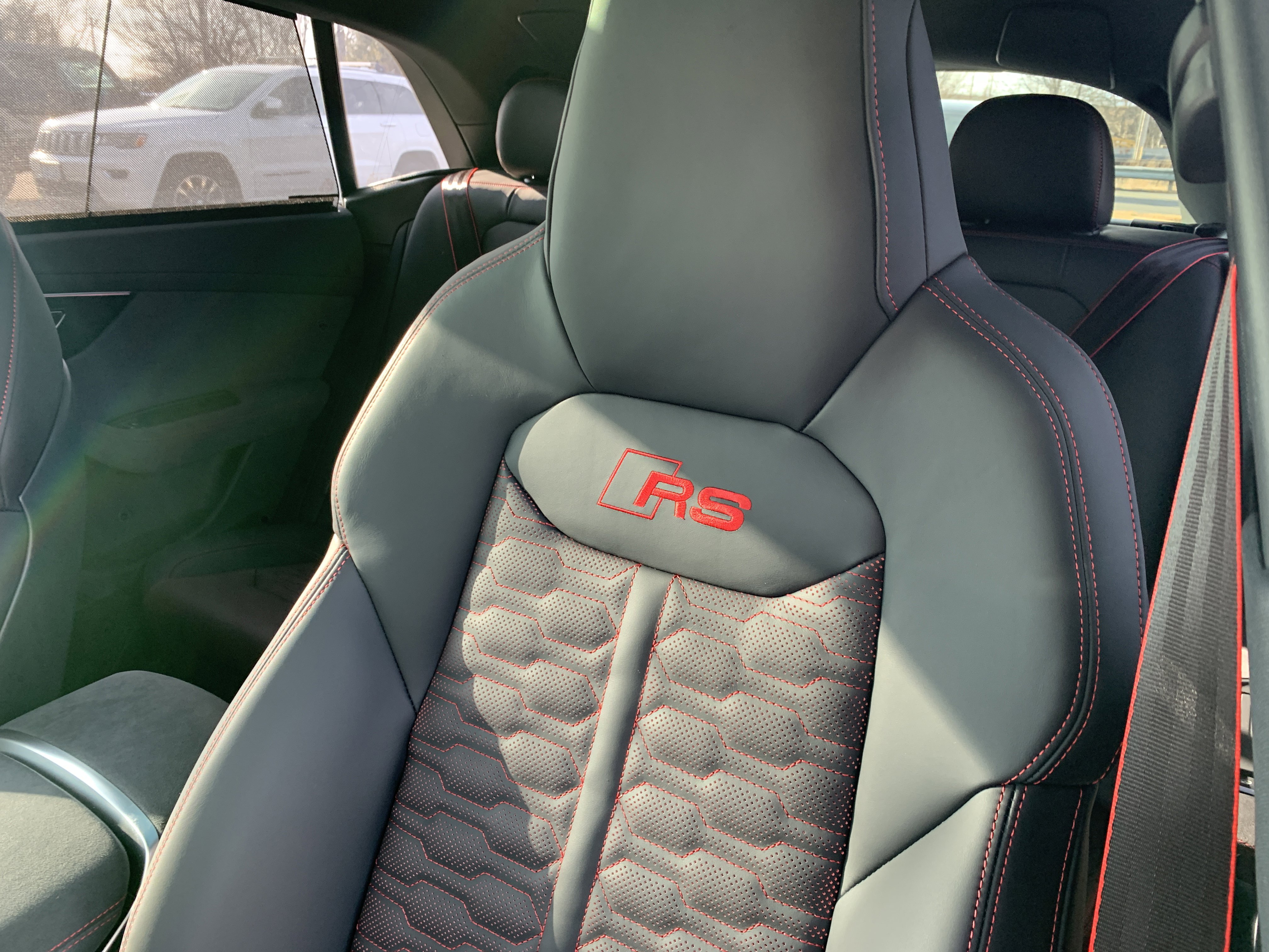 New 2026 Audi RS Q8 performance image 10