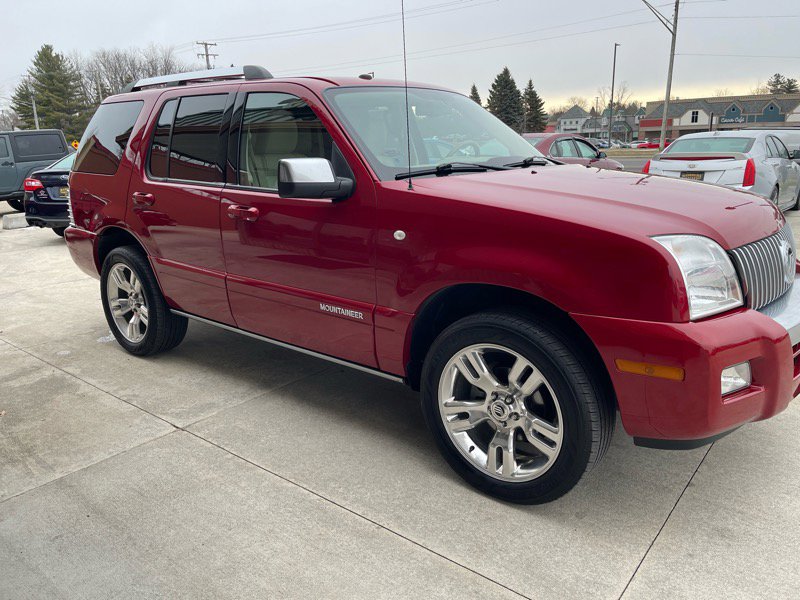 Used 2009 Mercury Mountaineer Premier image 8