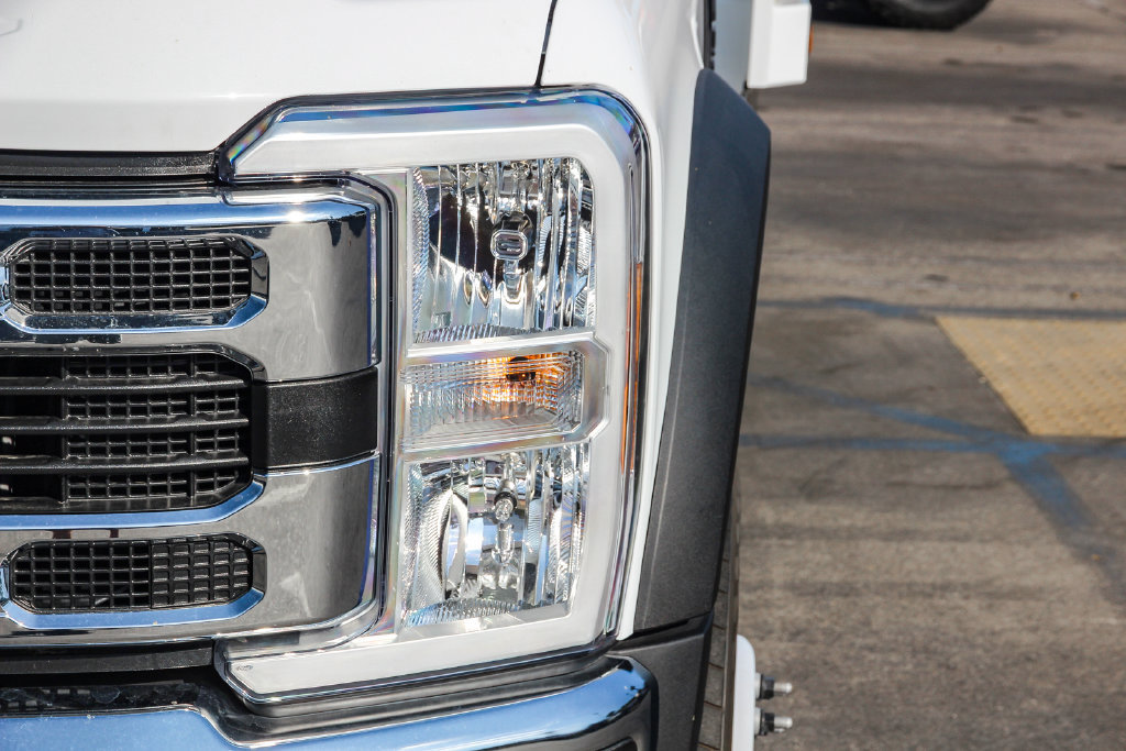 New 2024 Ford F450 XL w/ XL Chrome Package RWD image 10