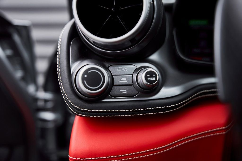 Used 2020 Ferrari GTC4Lusso T RWD image 50