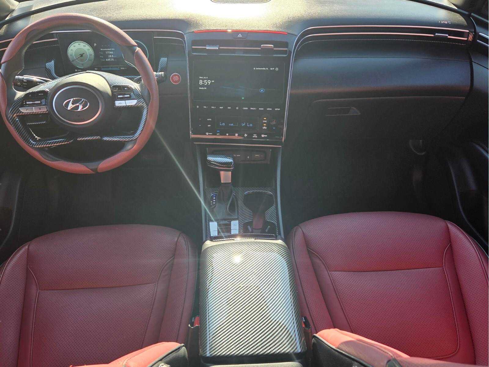 Used 2024 Hyundai Santa Cruz SEL w/ Activity Package FWD image 6