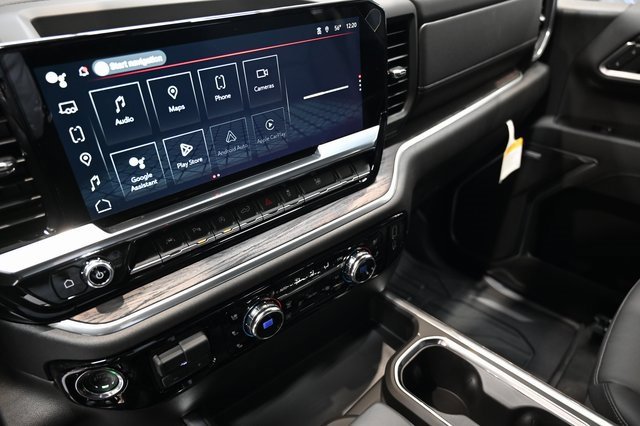 New 2026 GMC Sierra 1500 SLT w/ SLT Premium Plus Package image 17