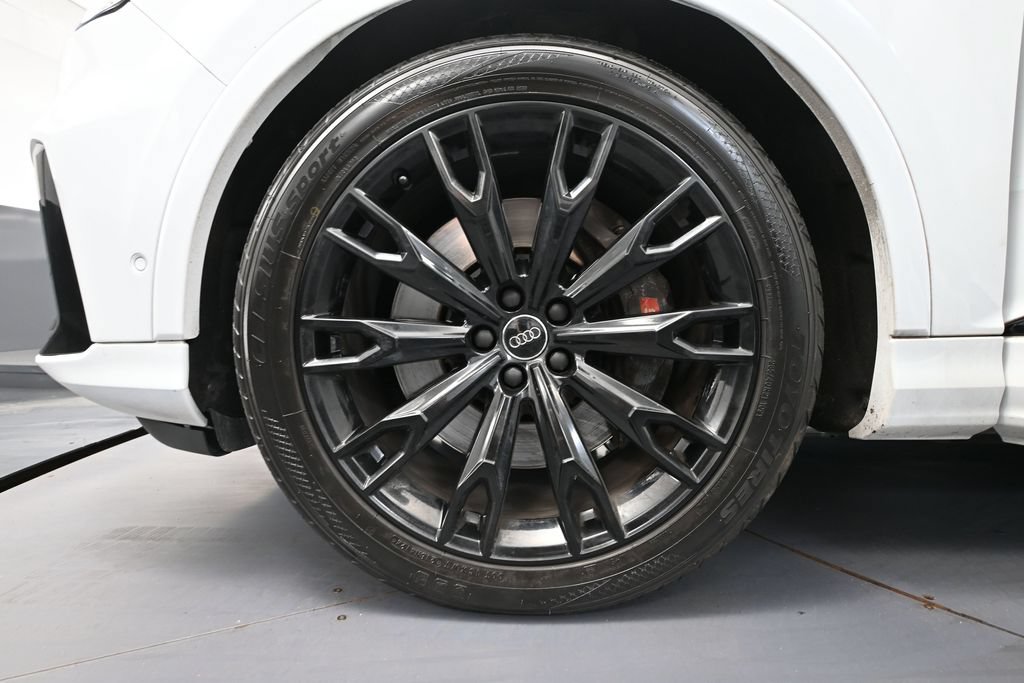 Used 2021 Audi SQ7 Premium Plus w/ Executive Package AWD/4WD image 13