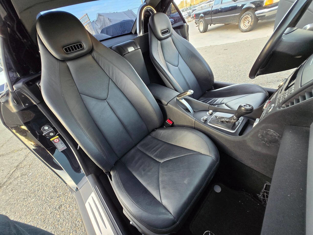 Used 2005 Mercedes-Benz SLK 350 image 28