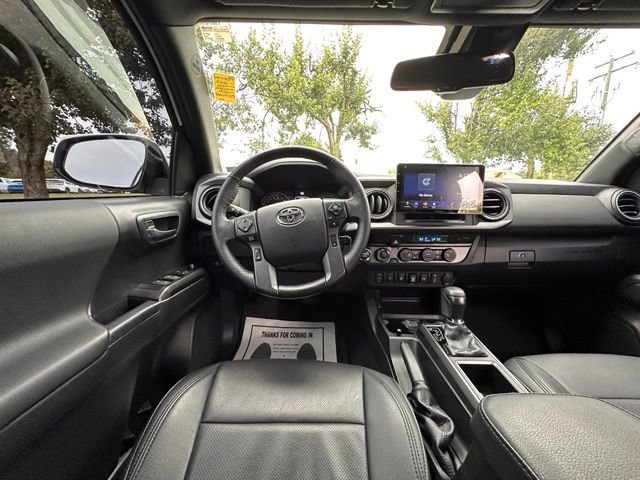 Used 2023 Toyota Tacoma TRD Sport AWD/4WD image 16