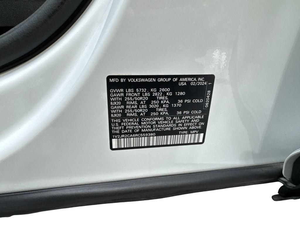 Used 2024 Volkswagen Atlas SE w/ Panoramic Sunroof Package FWD image 91