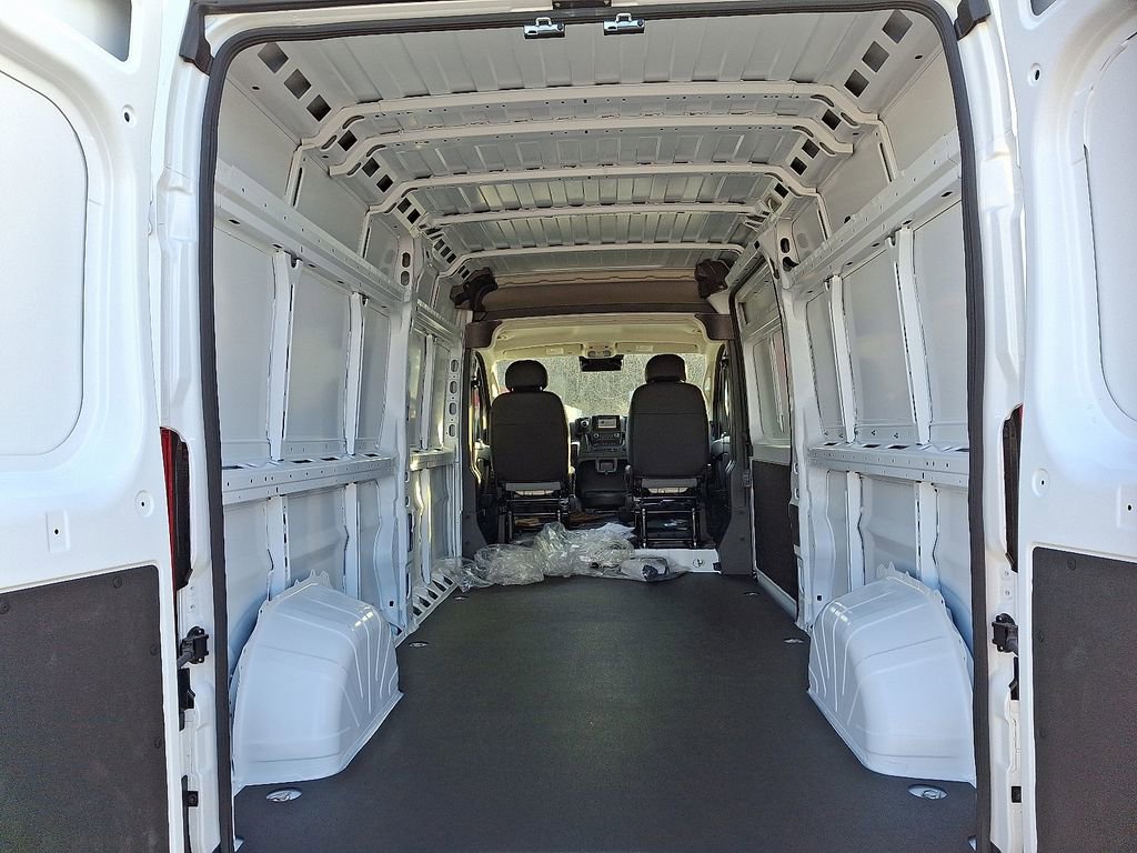 New 2025 RAM ProMaster 2500 w/ Power Group image 21