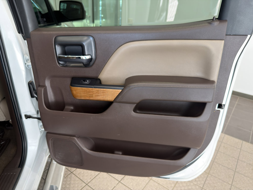 Used 2018 Chevrolet Silverado 1500 LTZ w/ Texas Edition image 24