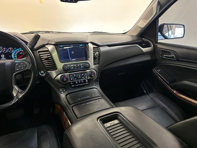 Used 2018 Chevrolet Tahoe Premier AWD/4WD image 29