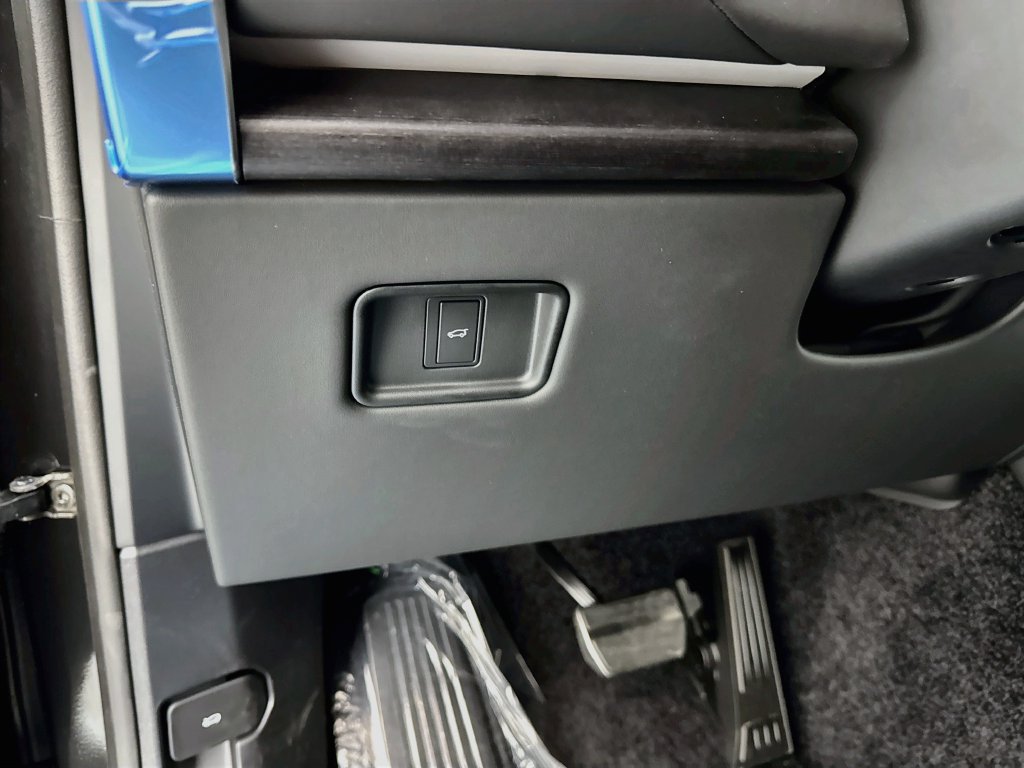 New 2027 Land Rover Range Rover SE AWD/4WD image 10