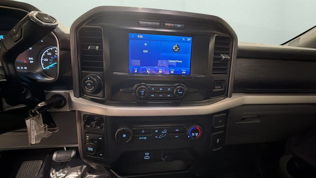 Used 2022 Ford F150 XLT w/ Trailer Tow Package AWD/4WD image 12
