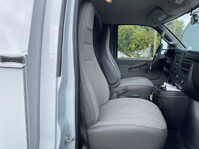 New 2025 Chevrolet Express 3500 w/ Power Convenience Package RWD image 18