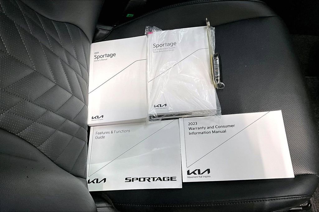 Used 2023 Kia Sportage X-Line w/ X-Line Premium Package image 12