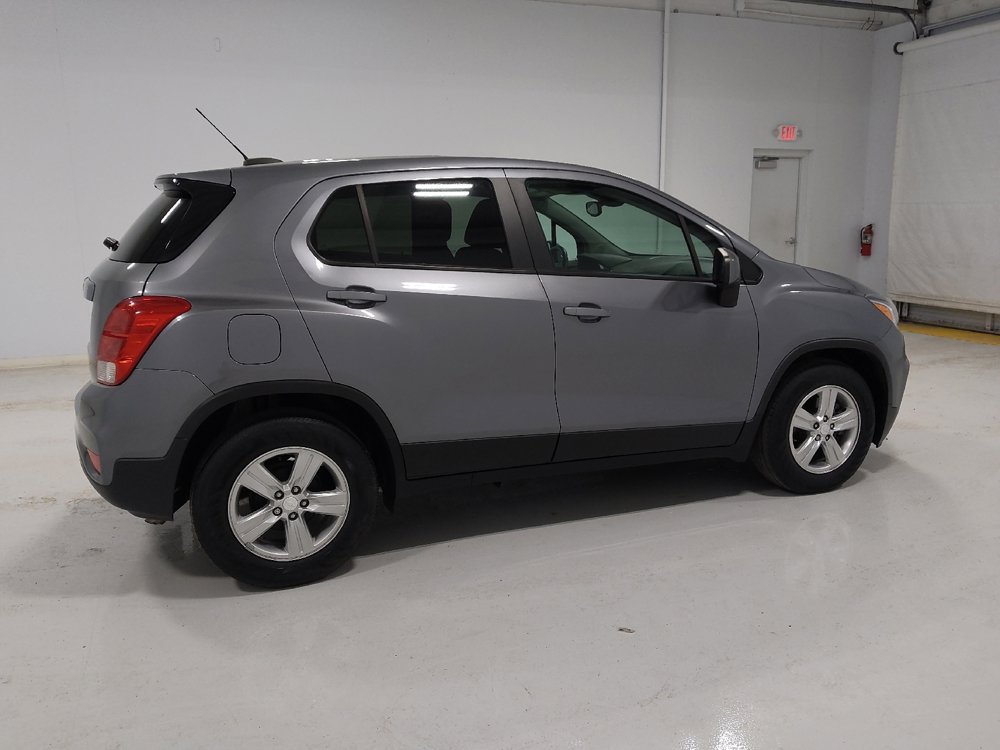 Used 2020 Chevrolet Trax LS w/ Tint and Cruise Package image 10