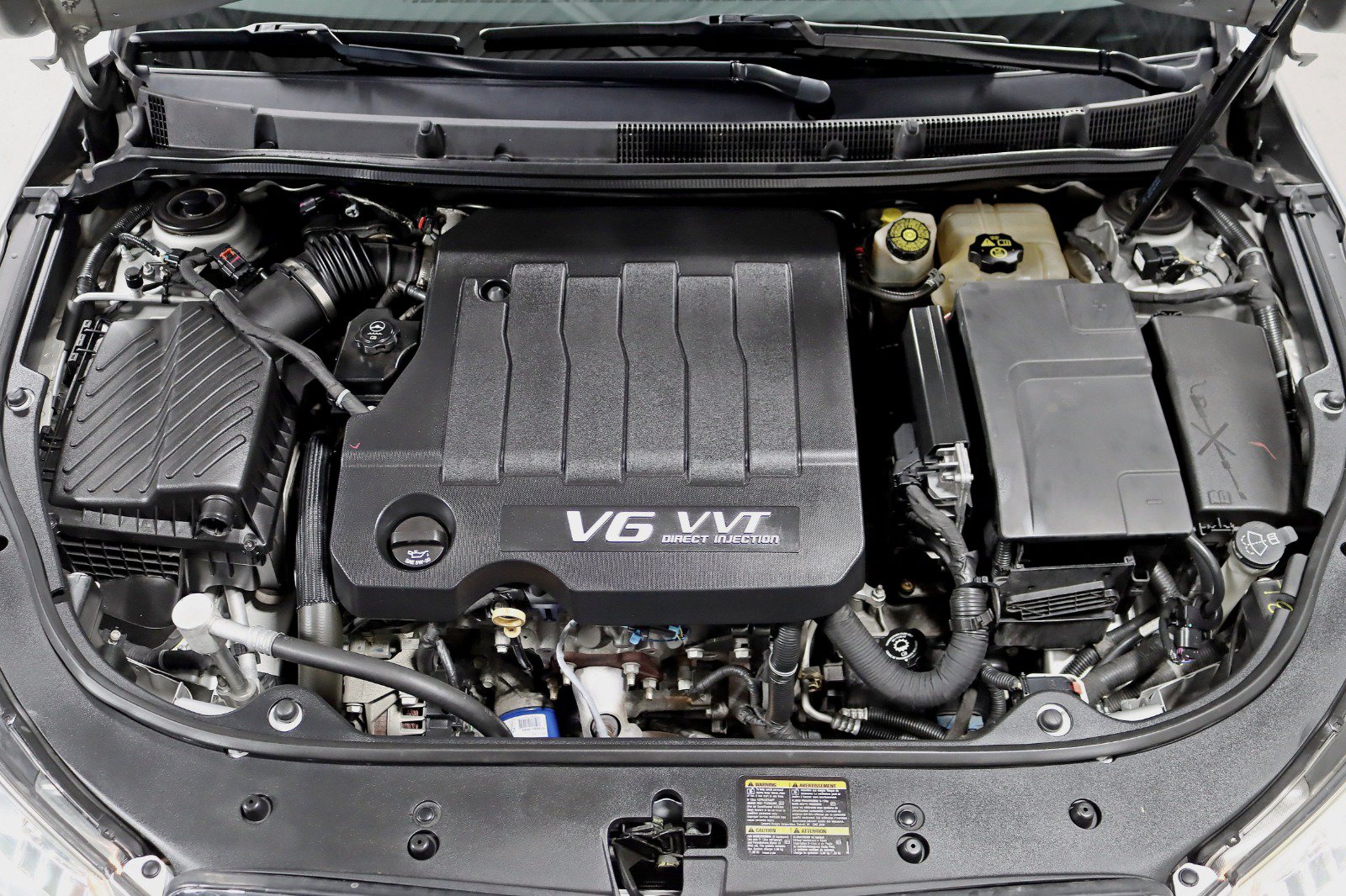 Used 2012 Buick LaCrosse Touring FWD image 38