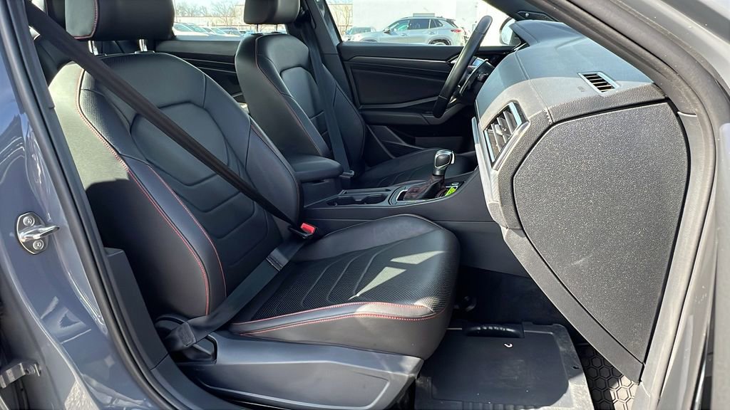 Used 2021 Volkswagen Jetta GLI Autobahn w/ GLI Autobahn Black Package image 12