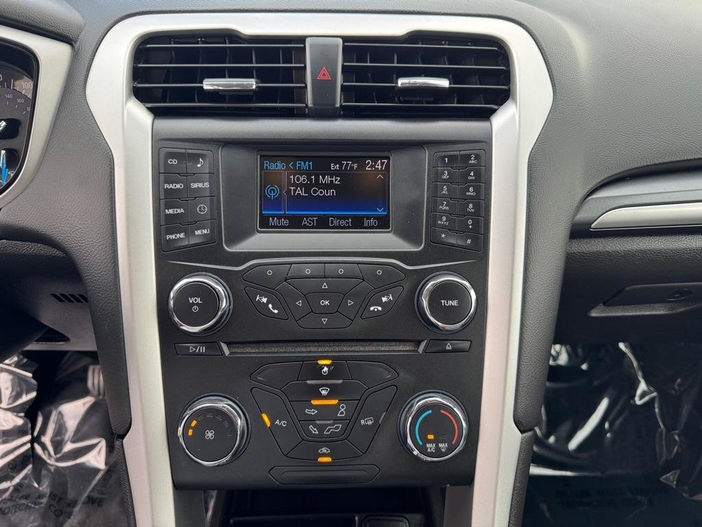 Used 2013 Ford Fusion S FWD image 31
