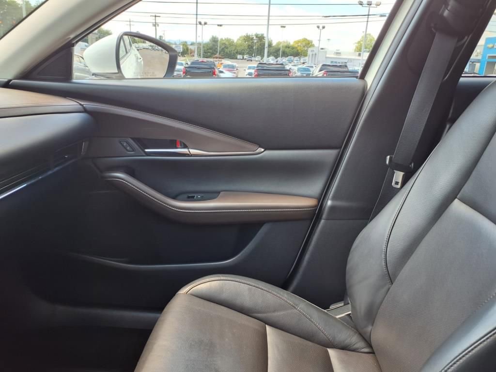 Used 2023 MAZDA CX-30 AWD 2.5 S w/ Premium Package image 28