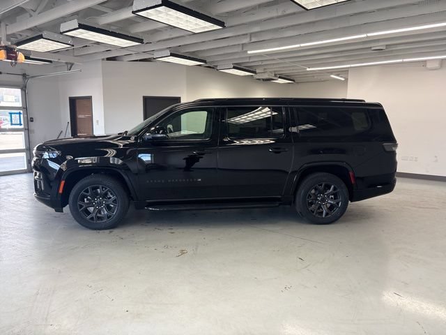 New 2026 Jeep Grand Wagoneer L Limited AWD/4WD image 4