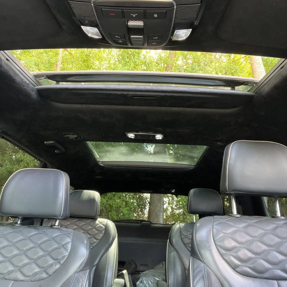 Used 2022 Hyundai Palisade Calligraphy FWD image 12