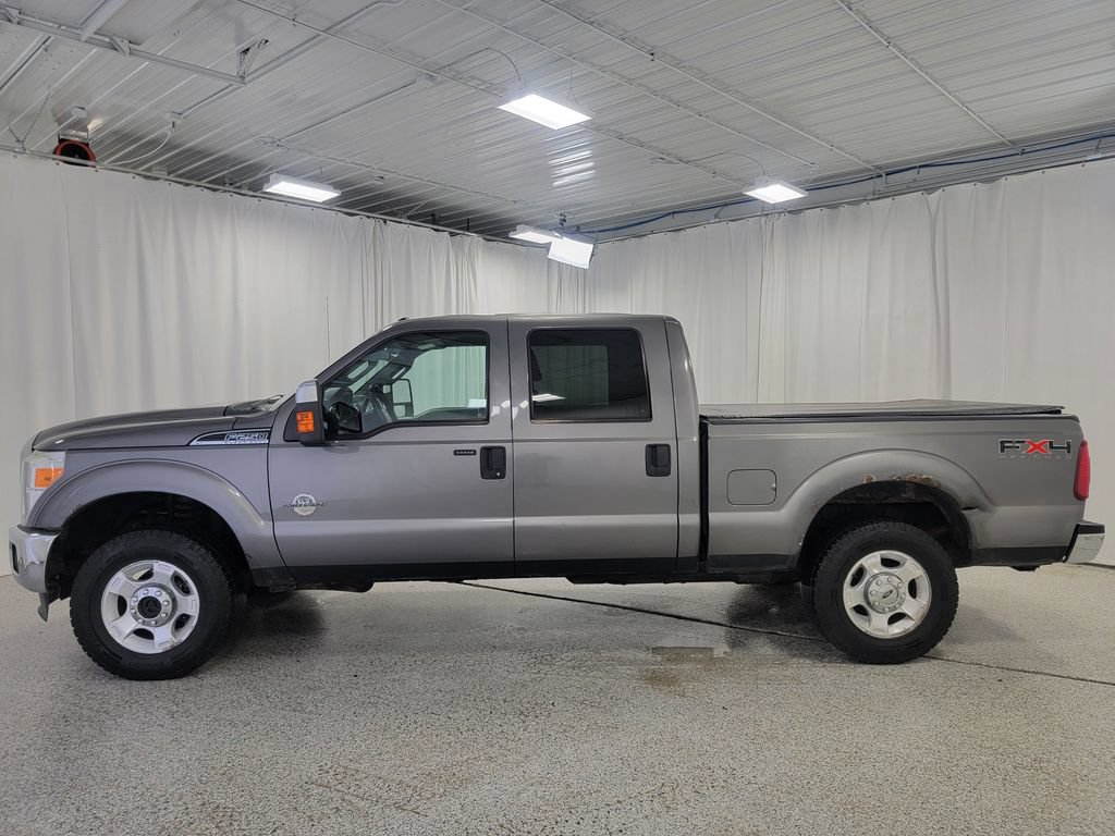 Used 2011 Ford F250 XLT w/ XLT Premium Pkg AWD/4WD image 2