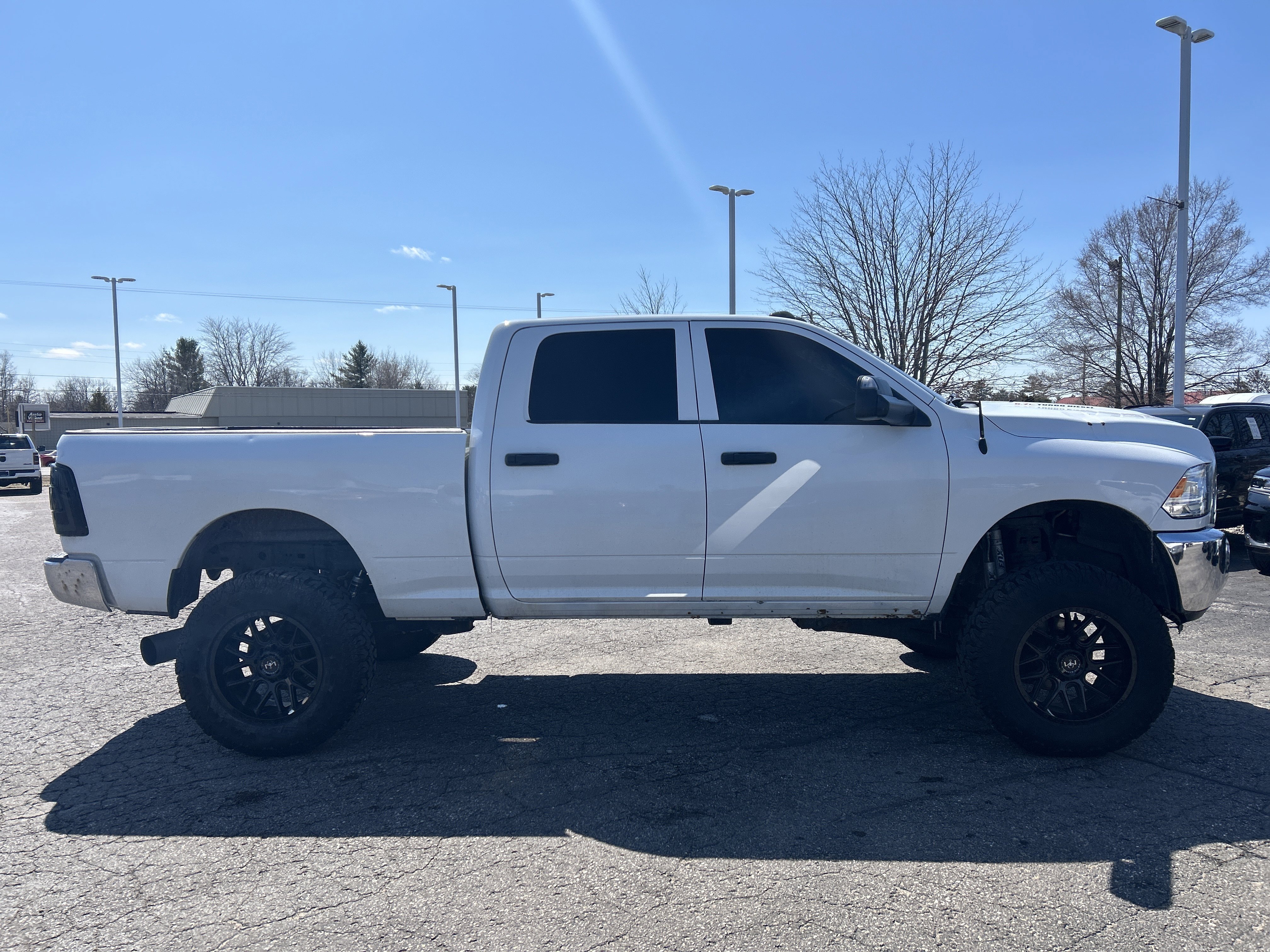Used 2016 RAM 2500 Tradesman w/ Chrome Appearance Group image 3