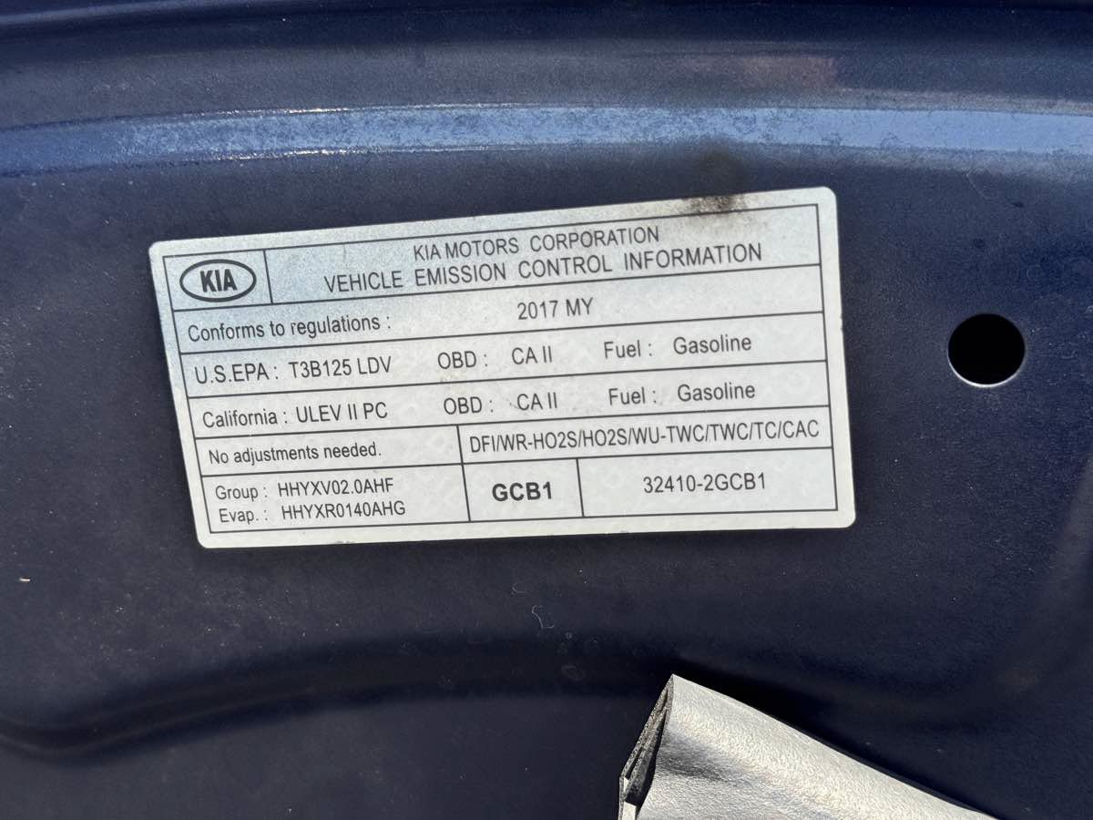 Used 2017 Kia Optima SX FWD image 22