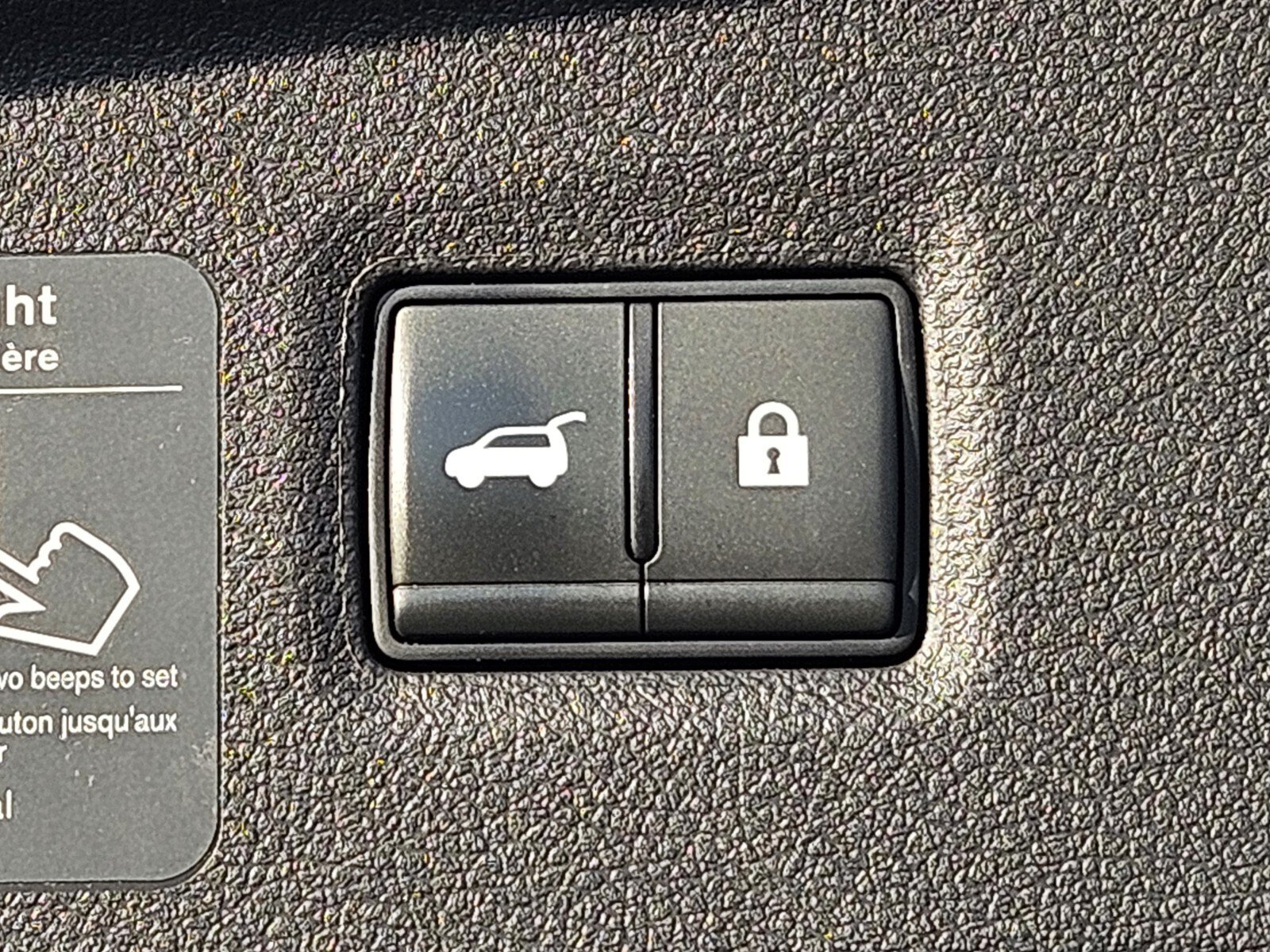 Used 2023 INFINITI QX50 Luxe FWD image 29