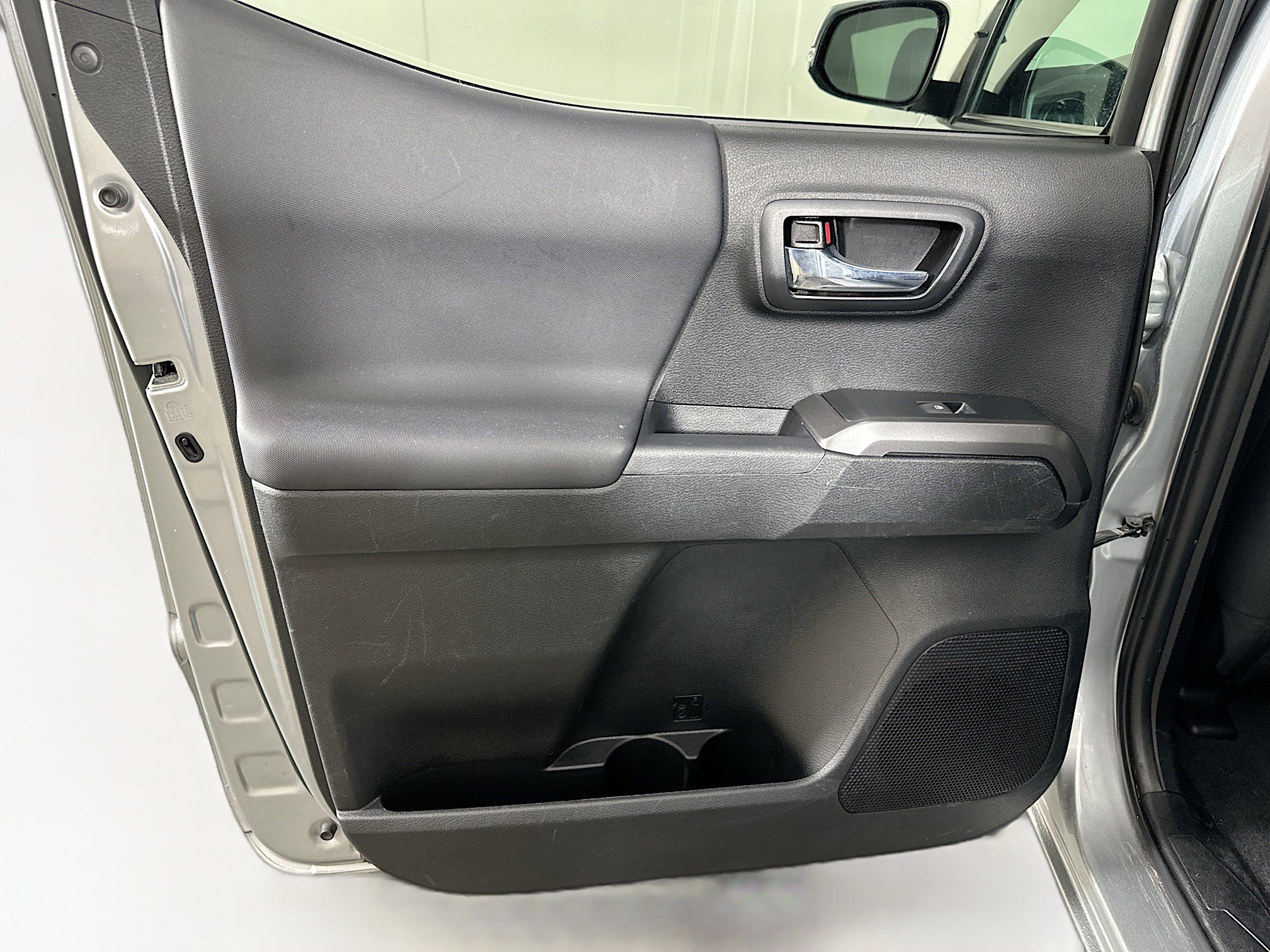 Used 2023 Toyota Tacoma TRD Off-Road image 24